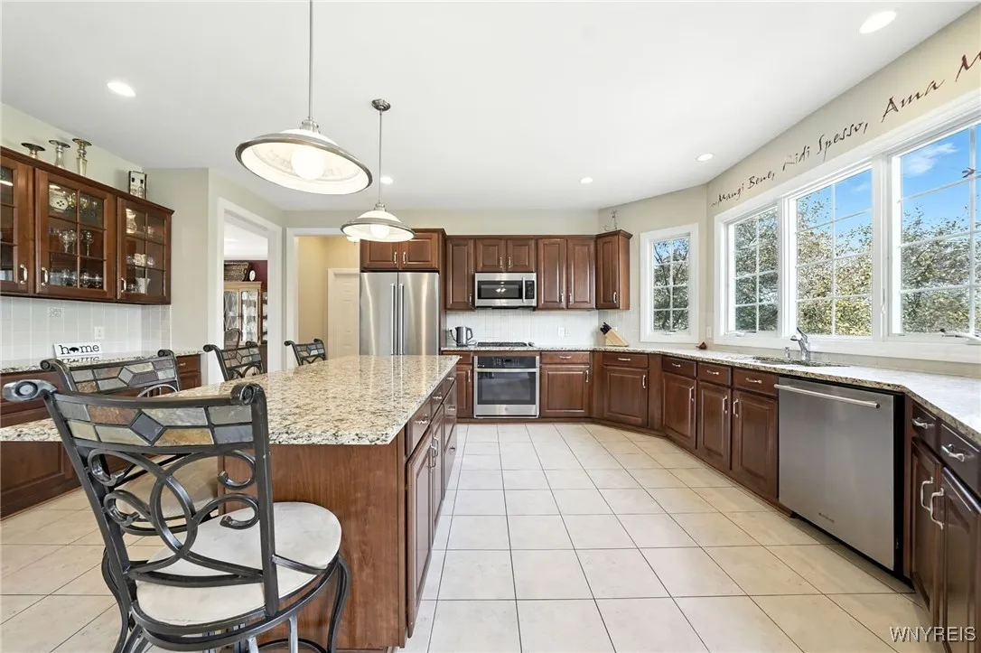 4154 Ridgefield, Hamburg, New York 14075, Hamburg, New York 14075, 4 Bedrooms Bedrooms, 8 Rooms Rooms,2 BathroomsBathrooms,Residential,For Sale,4154 Ridgefield, Hamburg, New York 14075,B1626175