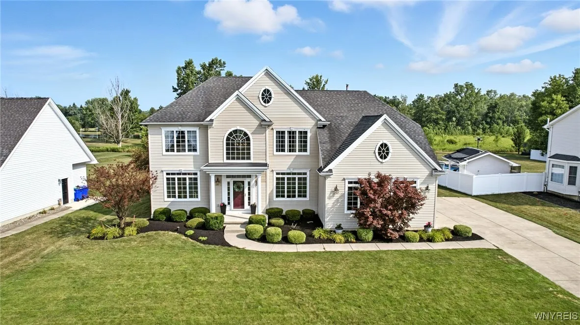4154 Ridgefield, Hamburg, New York 14075, Hamburg, New York 14075, 4 Bedrooms Bedrooms, 8 Rooms Rooms,2 BathroomsBathrooms,Residential,For Sale,4154 Ridgefield, Hamburg, New York 14075,B1626175