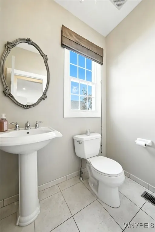 4154 Ridgefield, Hamburg, New York 14075, Hamburg, New York 14075, 4 Bedrooms Bedrooms, 8 Rooms Rooms,2 BathroomsBathrooms,Residential,For Sale,4154 Ridgefield, Hamburg, New York 14075,B1626175