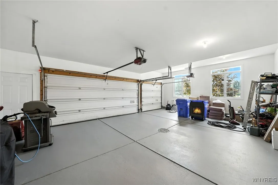 4154 Ridgefield, Hamburg, New York 14075, Hamburg, New York 14075, 4 Bedrooms Bedrooms, 8 Rooms Rooms,2 BathroomsBathrooms,Residential,For Sale,4154 Ridgefield, Hamburg, New York 14075,B1626175