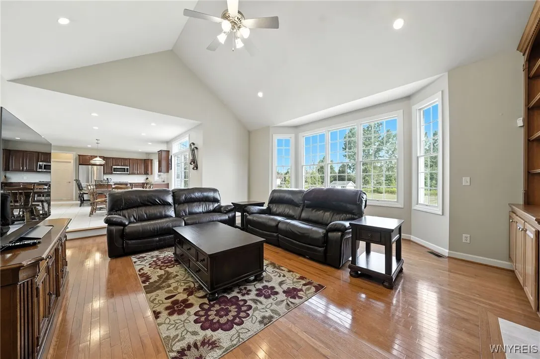4154 Ridgefield, Hamburg, New York 14075, Hamburg, New York 14075, 4 Bedrooms Bedrooms, 8 Rooms Rooms,2 BathroomsBathrooms,Residential,For Sale,4154 Ridgefield, Hamburg, New York 14075,B1626175