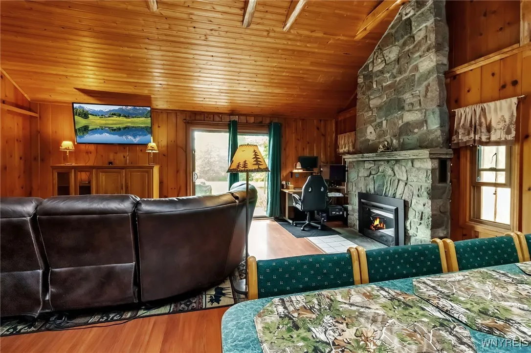 12435 Warner Hill Road, Wales, New York 14139, Wales, New York 14139, 1 Bedroom Bedrooms, 5 Rooms Rooms,1 BathroomBathrooms,Residential,Closed,12435 Warner Hill Road, Wales, New York 14139,0,B1629659