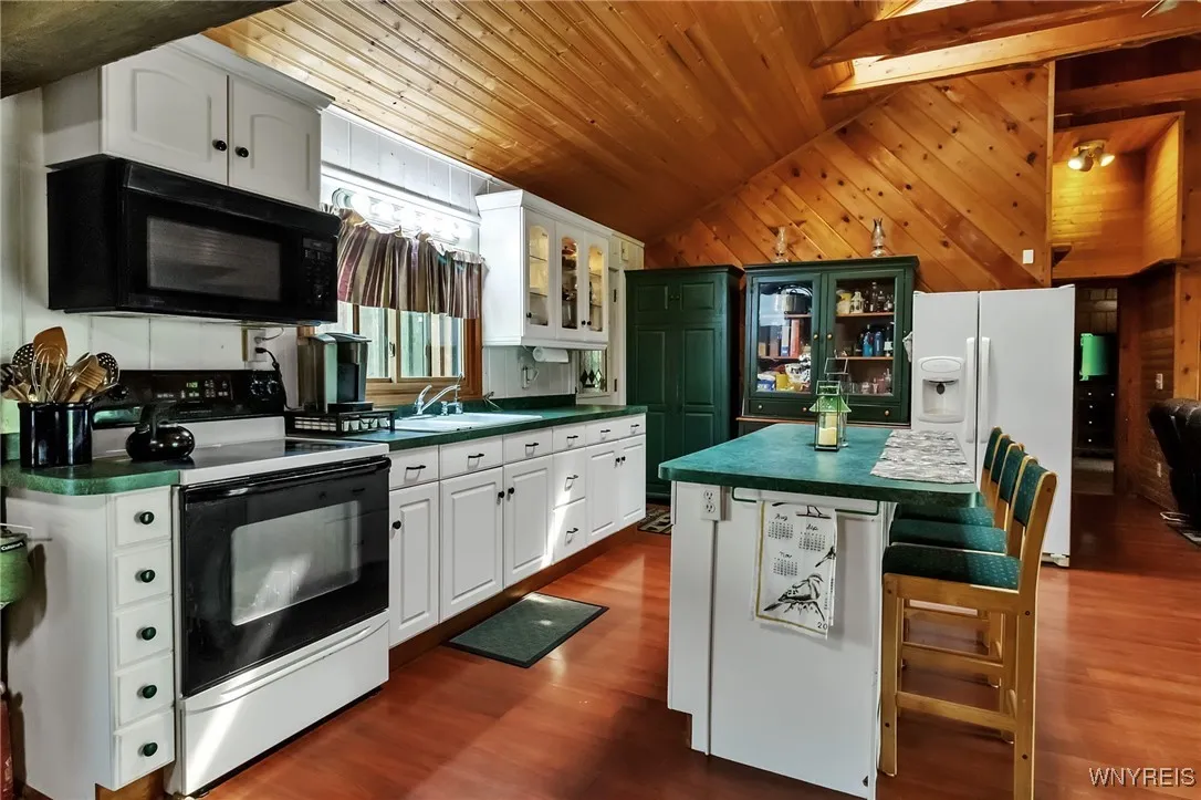 12435 Warner Hill Road, Wales, New York 14139, Wales, New York 14139, 1 Bedroom Bedrooms, 5 Rooms Rooms,1 BathroomBathrooms,Residential,Closed,12435 Warner Hill Road, Wales, New York 14139,0,B1629659