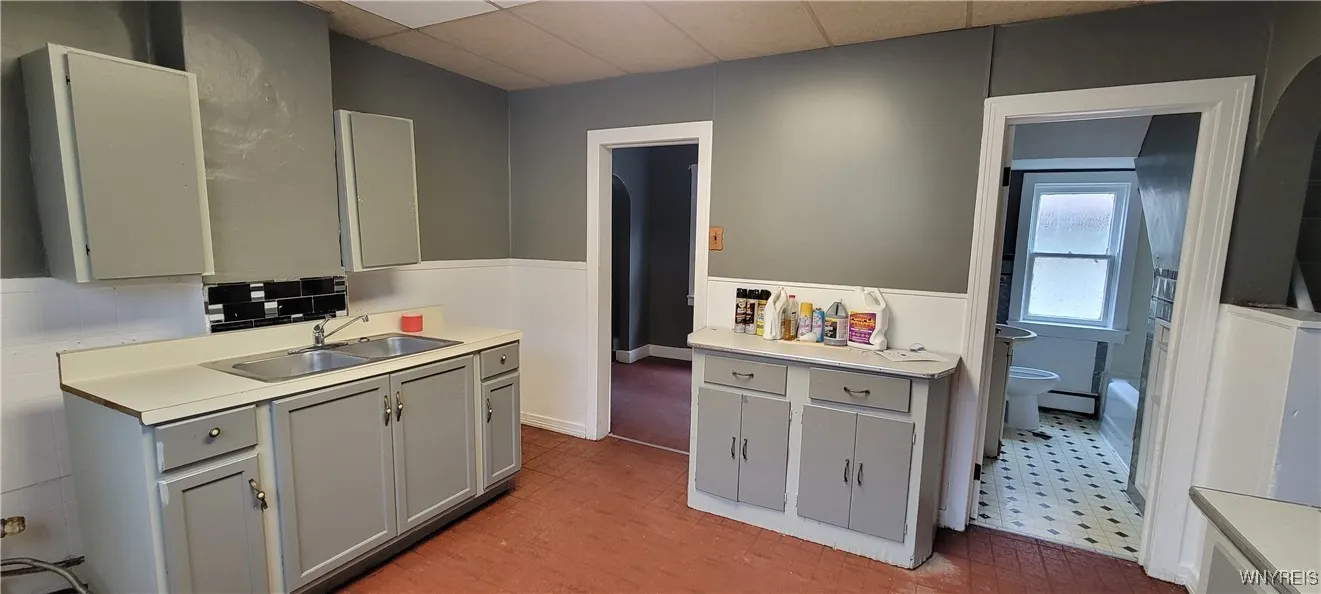 105 Kelburn Street, Buffalo, New York 14206, Buffalo, New York 14206, 3 Bedrooms Bedrooms, 6 Rooms Rooms,1 BathroomBathrooms,Residential,For Sale,105 Kelburn Street, Buffalo, New York 14206,B1629176