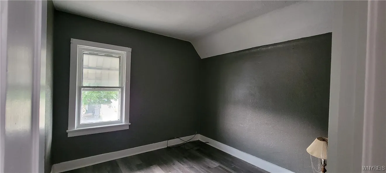 105 Kelburn Street, Buffalo, New York 14206, Buffalo, New York 14206, 3 Bedrooms Bedrooms, 6 Rooms Rooms,1 BathroomBathrooms,Residential,For Sale,105 Kelburn Street, Buffalo, New York 14206,B1629176
