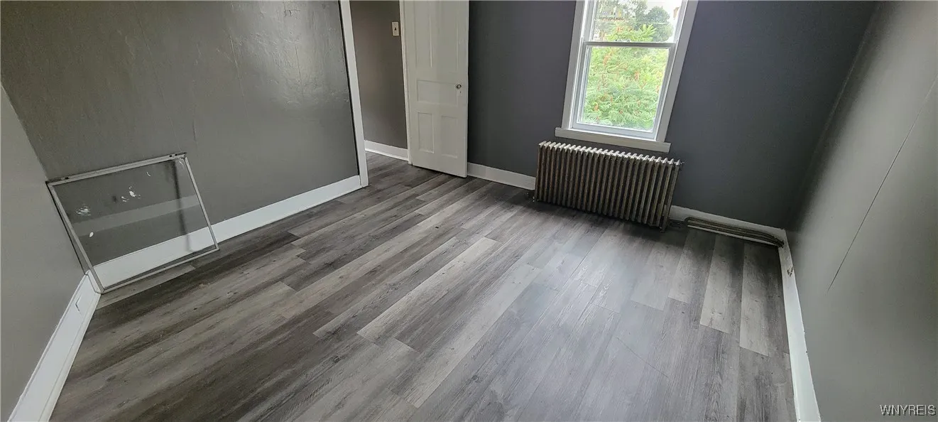 105 Kelburn Street, Buffalo, New York 14206, Buffalo, New York 14206, 3 Bedrooms Bedrooms, 6 Rooms Rooms,1 BathroomBathrooms,Residential,For Sale,105 Kelburn Street, Buffalo, New York 14206,B1629176