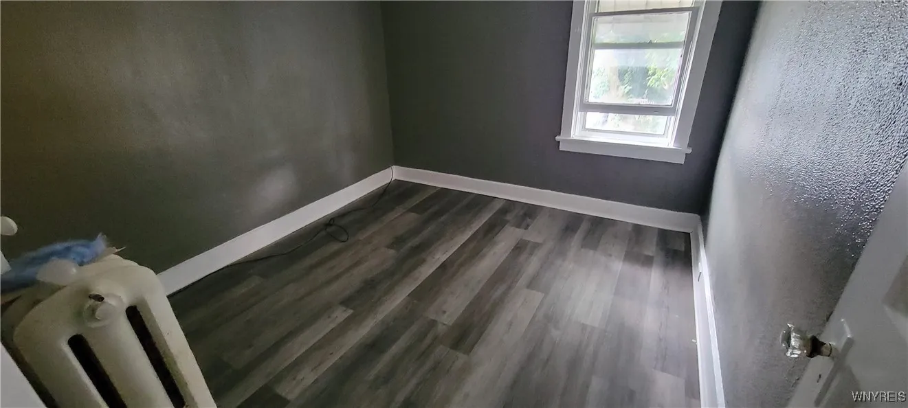 105 Kelburn Street, Buffalo, New York 14206, Buffalo, New York 14206, 3 Bedrooms Bedrooms, 6 Rooms Rooms,1 BathroomBathrooms,Residential,For Sale,105 Kelburn Street, Buffalo, New York 14206,B1629176