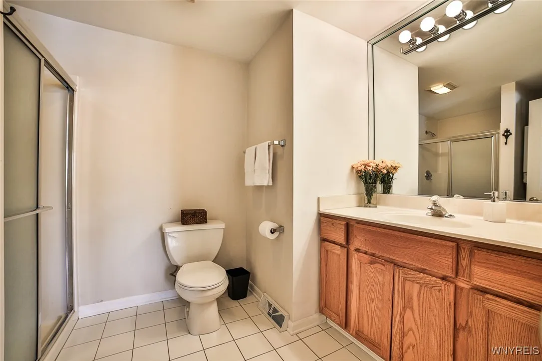 24 Georgian Lane C, Amherst, New York 14221, Amherst, New York 14221, 2 Bedrooms Bedrooms, 5 Rooms Rooms,2 BathroomsBathrooms,Residential,Closed,24 Georgian Lane C, Amherst, New York 14221,0,B1629276