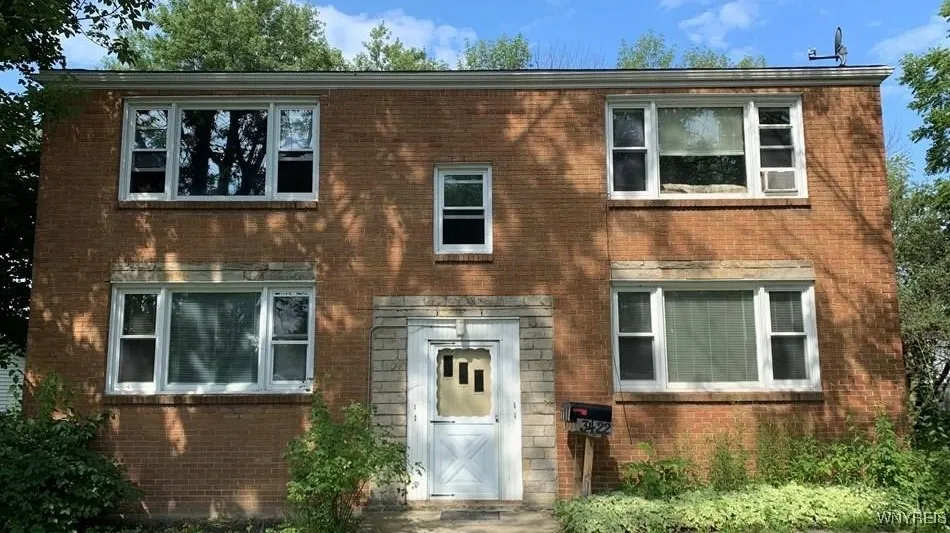 3422 Raymond Drive, Hamburg, New York 14219, Hamburg, New York 14219, 1 Bedroom Bedrooms, 5 Rooms Rooms,1 BathroomBathrooms,Residential Lease,For Rent,3422 Raymond Drive, Hamburg, New York 14219,B1629669