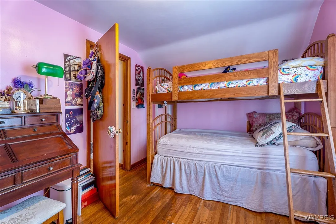 4335 Bailey Avenue, Amherst, New York 14226, Amherst, New York 14226, 3 Bedrooms Bedrooms, 6 Rooms Rooms,1 BathroomBathrooms,Residential,For Sale,4335 Bailey Avenue, Amherst, New York 14226,B1629614