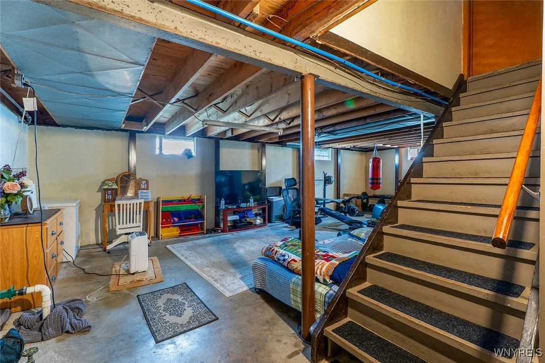 4335 Bailey Avenue, Amherst, New York 14226, Amherst, New York 14226, 3 Bedrooms Bedrooms, 6 Rooms Rooms,1 BathroomBathrooms,Residential,For Sale,4335 Bailey Avenue, Amherst, New York 14226,B1629614