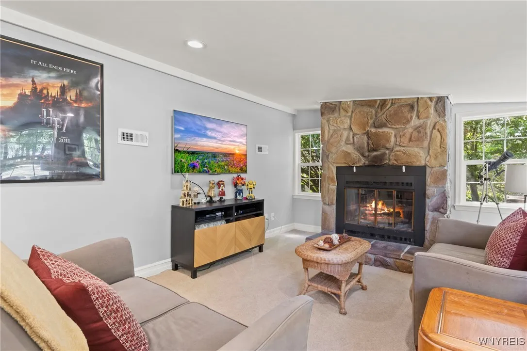 4148 South Fireside Drive N, Clarence, New York 14, Clarence, New York 14221, 4 Bedrooms Bedrooms, 10 Rooms Rooms,2 BathroomsBathrooms,Residential,For Sale,4148 South Fireside Drive N, Clarence, New York 14,B1629556