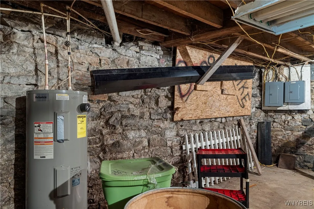 9 Mill Street, Newstead, New York 14001, Newstead, New York 14001, 3 Bedrooms Bedrooms, ,2 BathroomsBathrooms,Residential,Closed,9 Mill Street, Newstead, New York 14001,0,B1628536