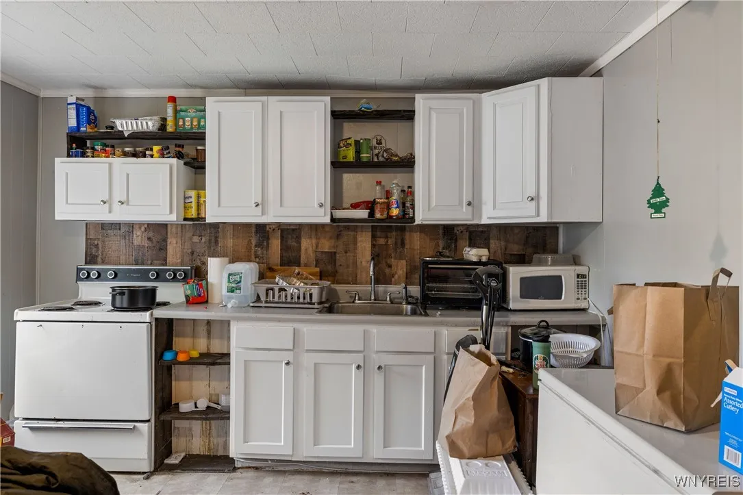 9 Mill Street, Newstead, New York 14001, Newstead, New York 14001, 3 Bedrooms Bedrooms, ,2 BathroomsBathrooms,Residential,Closed,9 Mill Street, Newstead, New York 14001,0,B1628536