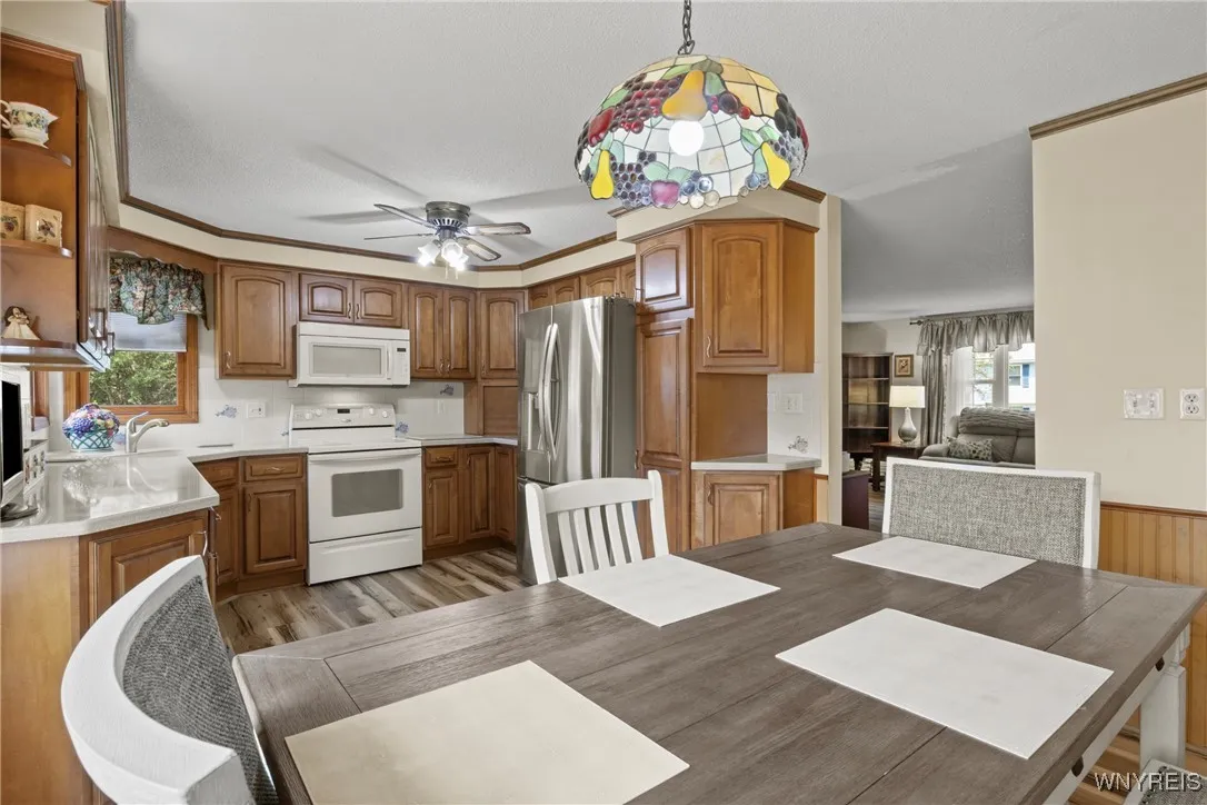 89 West Cherbourg Drive, Cheektowaga, New York 142, Cheektowaga, New York 14227, 3 Bedrooms Bedrooms, 6 Rooms Rooms,1 BathroomBathrooms,Residential,Closed,89 West Cherbourg Drive, Cheektowaga, New York 142,0,B1629729