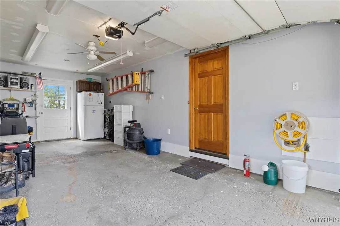 89 West Cherbourg Drive, Cheektowaga, New York 142, Cheektowaga, New York 14227, 3 Bedrooms Bedrooms, 6 Rooms Rooms,1 BathroomBathrooms,Residential,Closed,89 West Cherbourg Drive, Cheektowaga, New York 142,0,B1629729