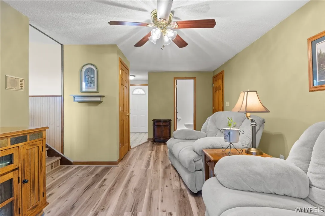 89 West Cherbourg Drive, Cheektowaga, New York 142, Cheektowaga, New York 14227, 3 Bedrooms Bedrooms, 6 Rooms Rooms,1 BathroomBathrooms,Residential,Closed,89 West Cherbourg Drive, Cheektowaga, New York 142,0,B1629729