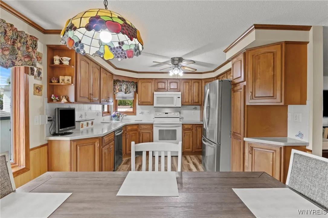 89 West Cherbourg Drive, Cheektowaga, New York 142, Cheektowaga, New York 14227, 3 Bedrooms Bedrooms, 6 Rooms Rooms,1 BathroomBathrooms,Residential,Closed,89 West Cherbourg Drive, Cheektowaga, New York 142,0,B1629729