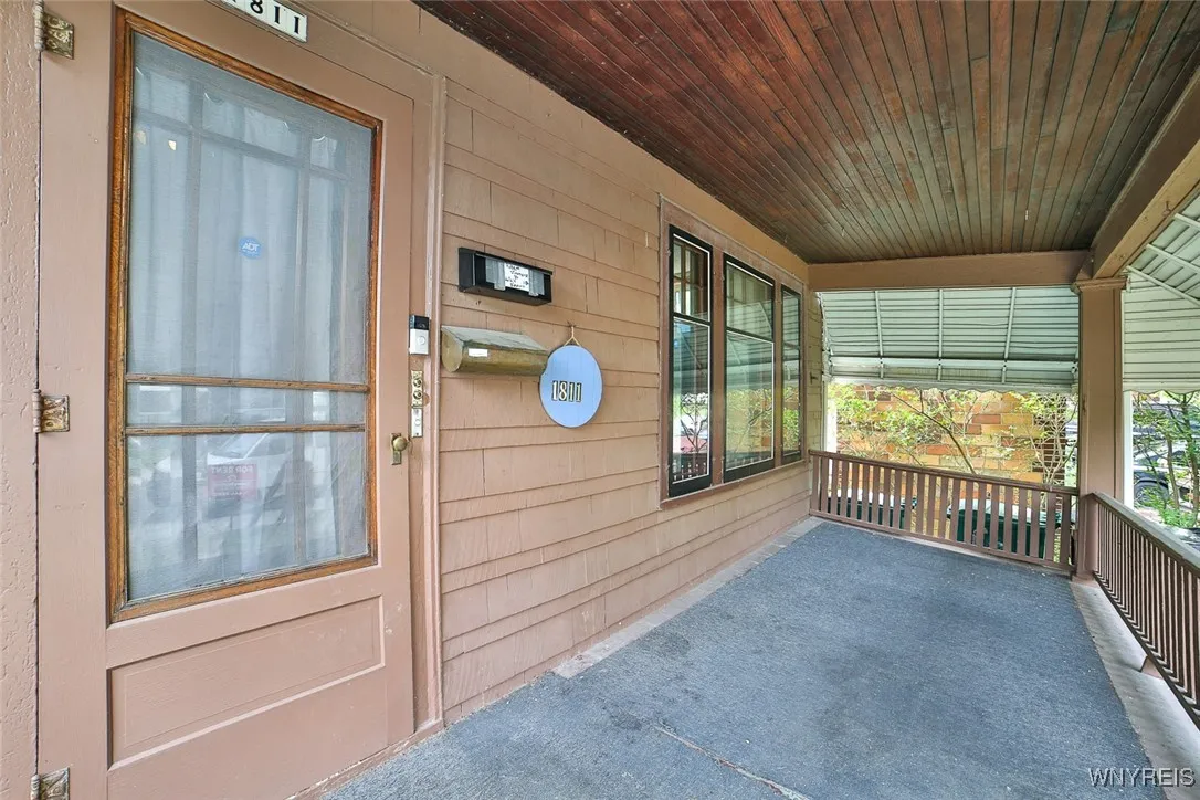 1811 Weston Avenue, Niagara Falls, New York 14305, Niagara Falls, New York 14305, 2 Bedrooms Bedrooms, 4 Rooms Rooms,1 BathroomBathrooms,Residential Lease,Closed,1811 Weston Avenue, Niagara Falls, New York 14305,0,B1629355