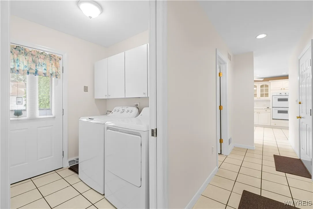 1615 Depeyster Avenue, Utica, New York 13501, Utica, New York 13501, 3 Bedrooms Bedrooms, 9 Rooms Rooms,2 BathroomsBathrooms,Residential,Closed,1615 Depeyster Avenue, Utica, New York 13501,0,B1629802