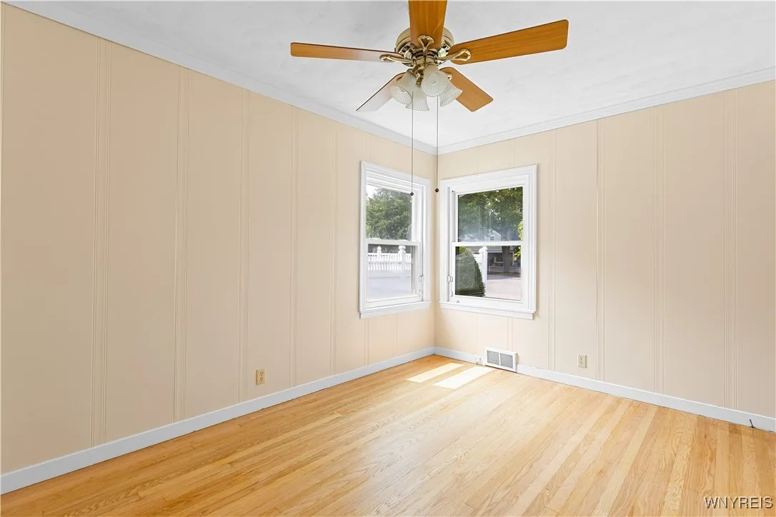 1615 Depeyster Avenue, Utica, New York 13501, Utica, New York 13501, 3 Bedrooms Bedrooms, 9 Rooms Rooms,2 BathroomsBathrooms,Residential,Closed,1615 Depeyster Avenue, Utica, New York 13501,0,B1629802