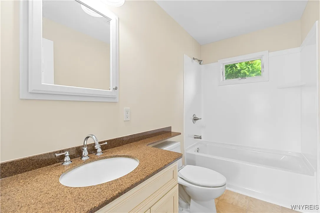 1615 Depeyster Avenue, Utica, New York 13501, Utica, New York 13501, 3 Bedrooms Bedrooms, 9 Rooms Rooms,2 BathroomsBathrooms,Residential,Closed,1615 Depeyster Avenue, Utica, New York 13501,0,B1629802