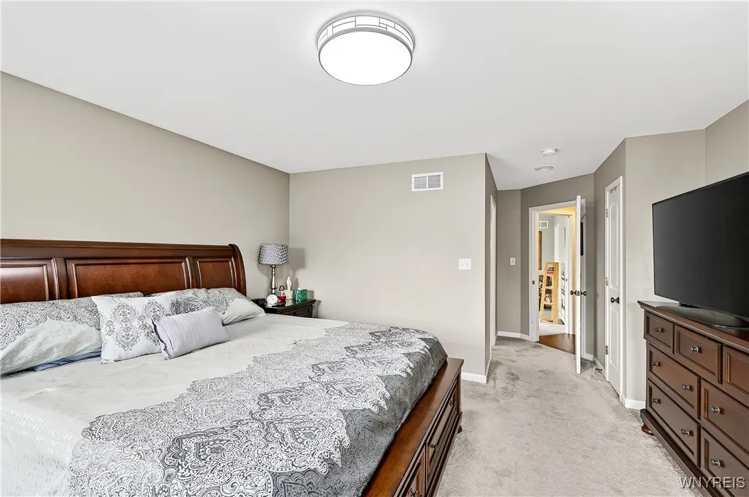 26 Cherryfield Lane, Lancaster, New York 14086, Lancaster, New York 14086, 2 Bedrooms Bedrooms, 6 Rooms Rooms,2 BathroomsBathrooms,Residential,Closed,26 Cherryfield Lane, Lancaster, New York 14086,0,B1629732