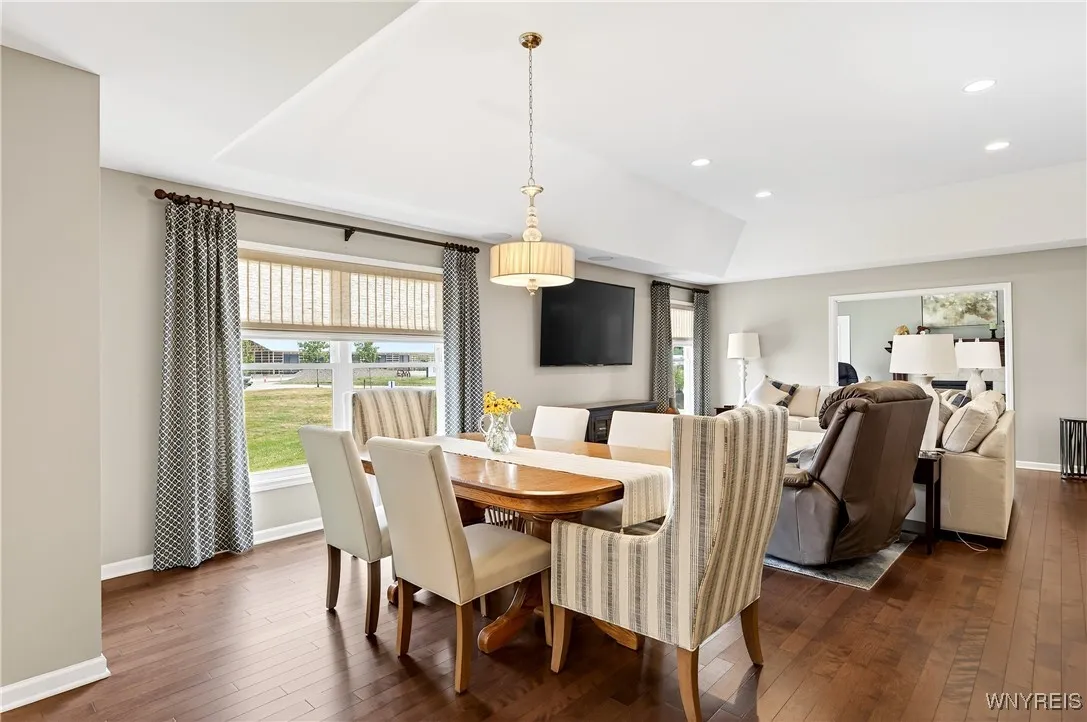 26 Cherryfield Lane, Lancaster, New York 14086, Lancaster, New York 14086, 2 Bedrooms Bedrooms, 6 Rooms Rooms,2 BathroomsBathrooms,Residential,Closed,26 Cherryfield Lane, Lancaster, New York 14086,0,B1629732