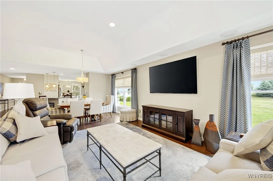 26 Cherryfield Lane, Lancaster, New York 14086, Lancaster, New York 14086, 2 Bedrooms Bedrooms, 6 Rooms Rooms,2 BathroomsBathrooms,Residential,Closed,26 Cherryfield Lane, Lancaster, New York 14086,0,B1629732