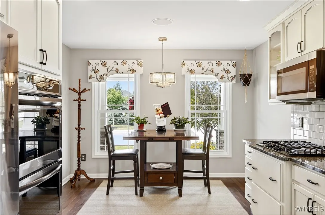 26 Cherryfield Lane, Lancaster, New York 14086, Lancaster, New York 14086, 2 Bedrooms Bedrooms, 6 Rooms Rooms,2 BathroomsBathrooms,Residential,Closed,26 Cherryfield Lane, Lancaster, New York 14086,0,B1629732