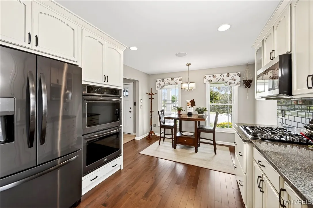 26 Cherryfield Lane, Lancaster, New York 14086, Lancaster, New York 14086, 2 Bedrooms Bedrooms, 6 Rooms Rooms,2 BathroomsBathrooms,Residential,Closed,26 Cherryfield Lane, Lancaster, New York 14086,0,B1629732