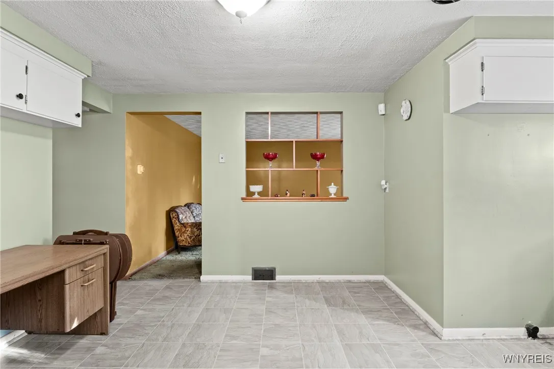 235 72nd Street, Niagara Falls, New York 14304, Niagara Falls, New York 14304, 3 Bedrooms Bedrooms, 5 Rooms Rooms,2 BathroomsBathrooms,Residential,Closed,235 72nd Street, Niagara Falls, New York 14304,0,B1627429