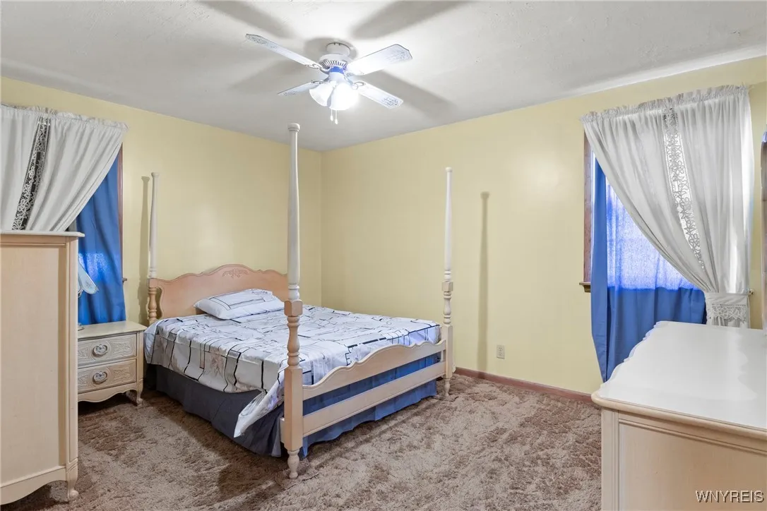 235 72nd Street, Niagara Falls, New York 14304, Niagara Falls, New York 14304, 3 Bedrooms Bedrooms, 5 Rooms Rooms,2 BathroomsBathrooms,Residential,Closed,235 72nd Street, Niagara Falls, New York 14304,0,B1627429