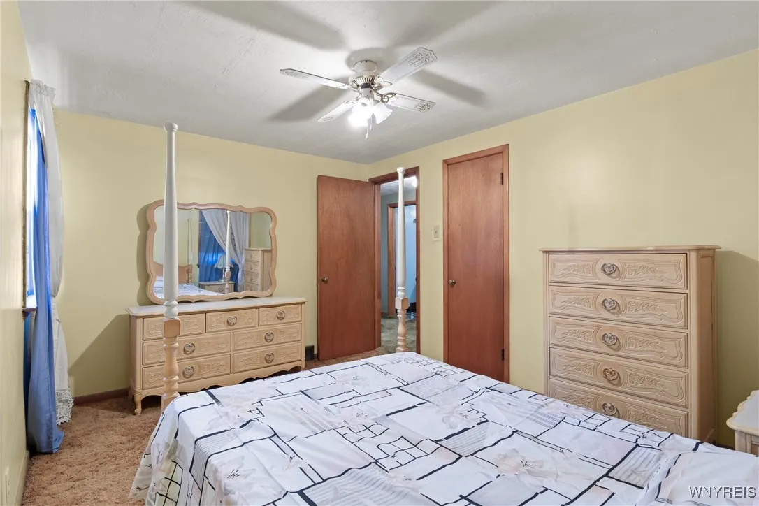 235 72nd Street, Niagara Falls, New York 14304, Niagara Falls, New York 14304, 3 Bedrooms Bedrooms, 5 Rooms Rooms,2 BathroomsBathrooms,Residential,Closed,235 72nd Street, Niagara Falls, New York 14304,0,B1627429