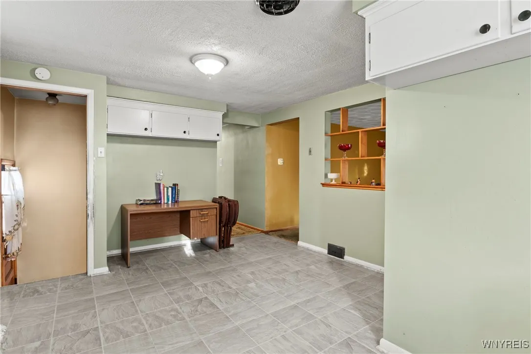 235 72nd Street, Niagara Falls, New York 14304, Niagara Falls, New York 14304, 3 Bedrooms Bedrooms, 5 Rooms Rooms,2 BathroomsBathrooms,Residential,Closed,235 72nd Street, Niagara Falls, New York 14304,0,B1627429