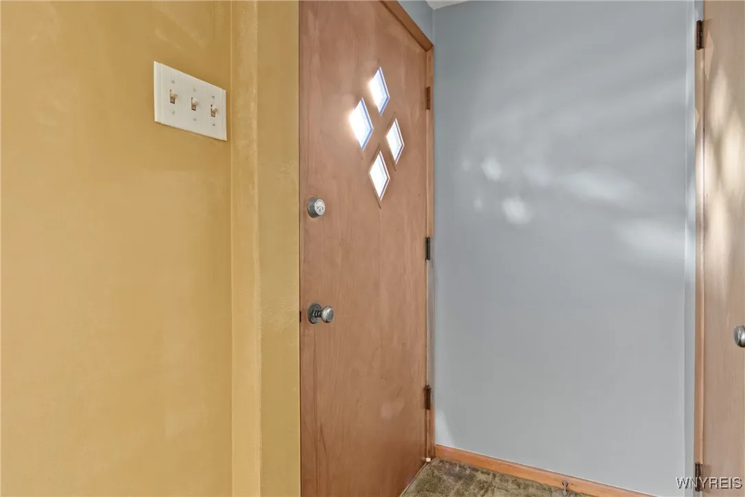 235 72nd Street, Niagara Falls, New York 14304, Niagara Falls, New York 14304, 3 Bedrooms Bedrooms, 5 Rooms Rooms,2 BathroomsBathrooms,Residential,Closed,235 72nd Street, Niagara Falls, New York 14304,0,B1627429