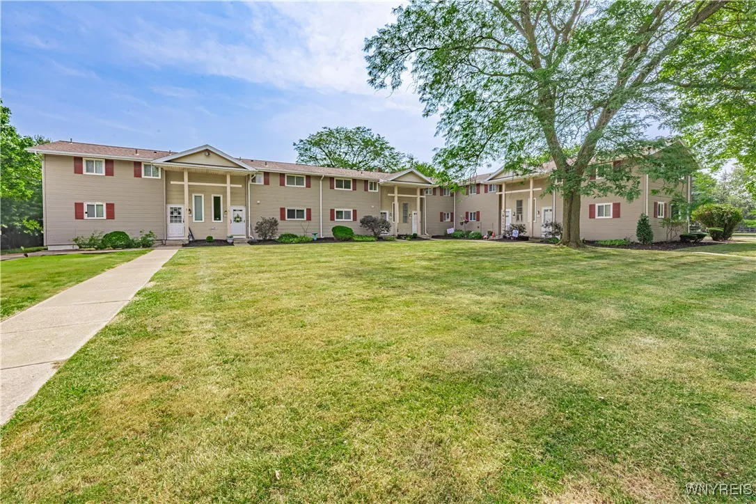 4907 Tuscarora Road, Niagara, New York 14304, Niagara, New York 14304, 3 Bedrooms Bedrooms, 6 Rooms Rooms,1 BathroomBathrooms,Residential,Closed,4907 Tuscarora Road, Niagara, New York 14304,0,B1629351