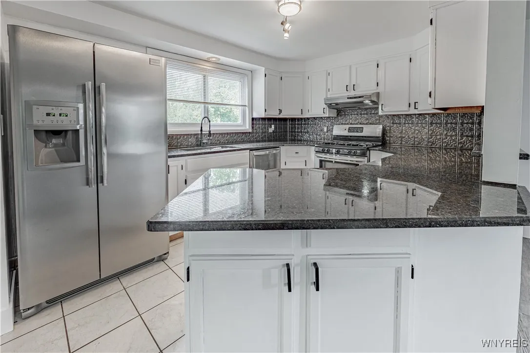 4907 Tuscarora Road, Niagara, New York 14304, Niagara, New York 14304, 3 Bedrooms Bedrooms, 6 Rooms Rooms,1 BathroomBathrooms,Residential,Closed,4907 Tuscarora Road, Niagara, New York 14304,0,B1629351