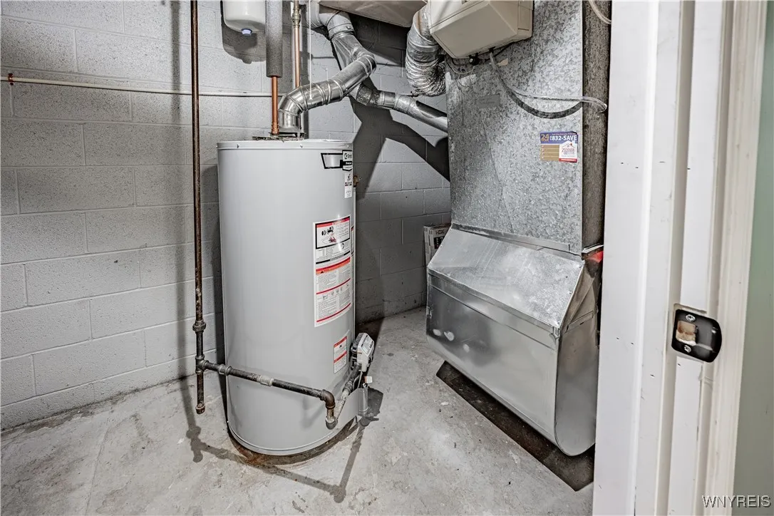 4907 Tuscarora Road, Niagara, New York 14304, Niagara, New York 14304, 3 Bedrooms Bedrooms, 6 Rooms Rooms,1 BathroomBathrooms,Residential,Closed,4907 Tuscarora Road, Niagara, New York 14304,0,B1629351