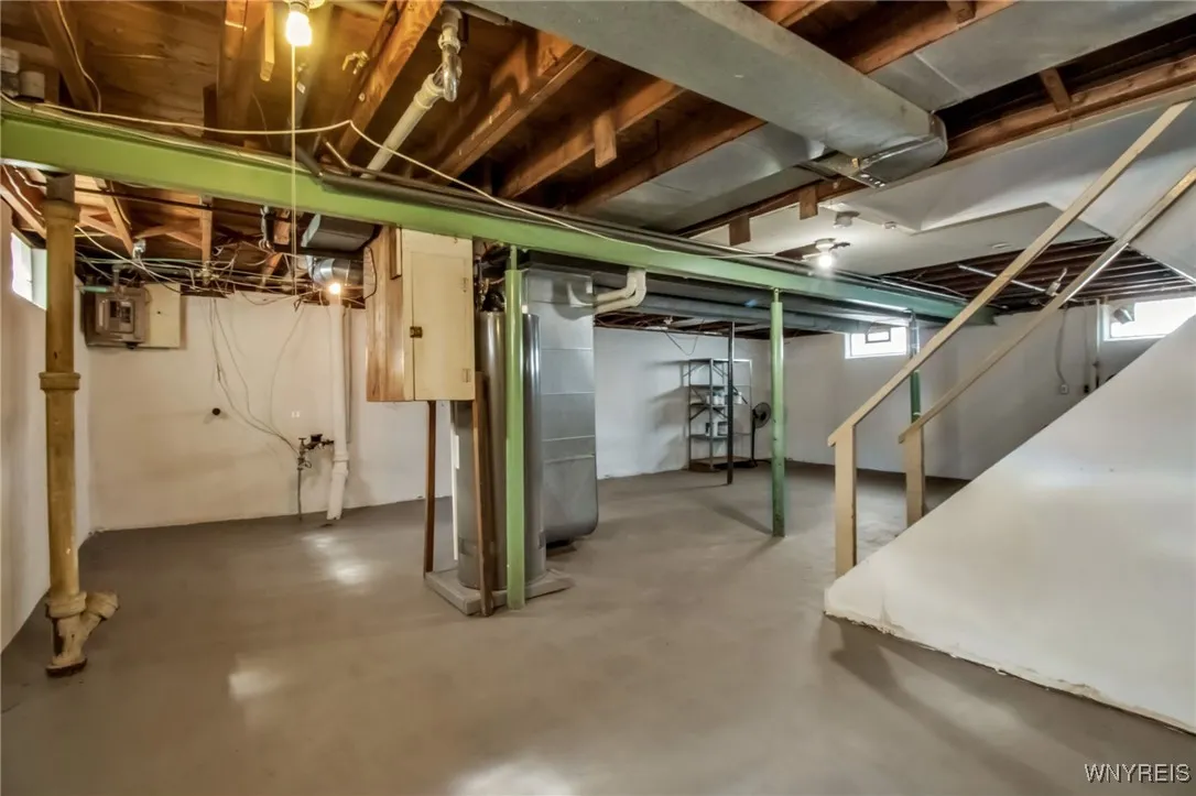 361 Roesch Avenue, Buffalo, New York 14207, Buffalo, New York 14207, 3 Bedrooms Bedrooms, 6 Rooms Rooms,1 BathroomBathrooms,Residential,Closed,361 Roesch Avenue, Buffalo, New York 14207,0,B1629430