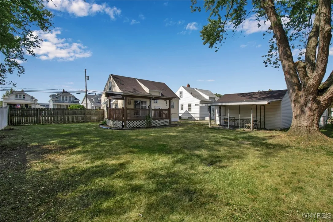 361 Roesch Avenue, Buffalo, New York 14207, Buffalo, New York 14207, 3 Bedrooms Bedrooms, 6 Rooms Rooms,1 BathroomBathrooms,Residential,Closed,361 Roesch Avenue, Buffalo, New York 14207,0,B1629430