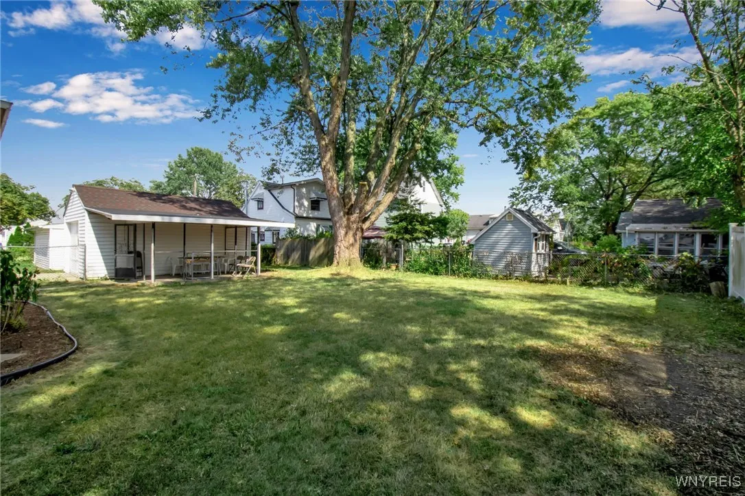 361 Roesch Avenue, Buffalo, New York 14207, Buffalo, New York 14207, 3 Bedrooms Bedrooms, 6 Rooms Rooms,1 BathroomBathrooms,Residential,Closed,361 Roesch Avenue, Buffalo, New York 14207,0,B1629430