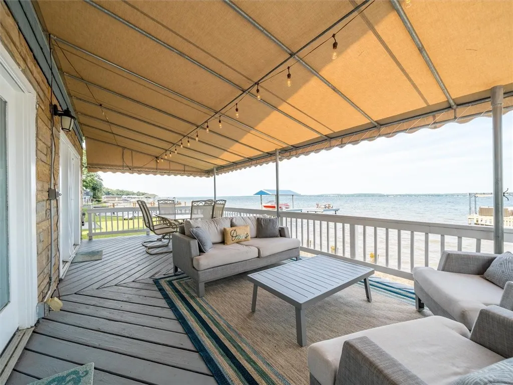 4847 Crazy Cove, Geneva Town, New York 14456, Geneva Town, New York 14456, 3 Bedrooms Bedrooms, 6 Rooms Rooms,1 BathroomBathrooms,Residential,Closed,4847 Crazy Cove, Geneva Town, New York 14456,0,R1629586