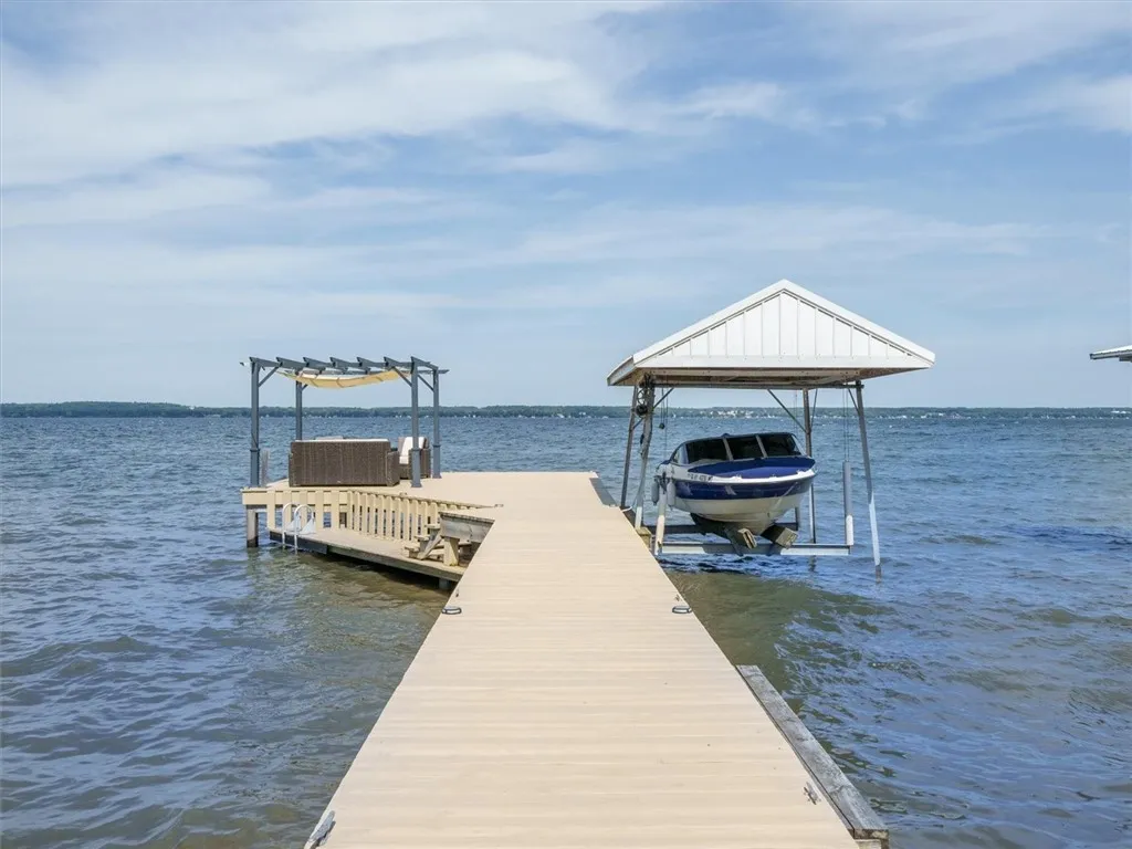 4847 Crazy Cove, Geneva Town, New York 14456, Geneva Town, New York 14456, 3 Bedrooms Bedrooms, 6 Rooms Rooms,1 BathroomBathrooms,Residential,Closed,4847 Crazy Cove, Geneva Town, New York 14456,0,R1629586