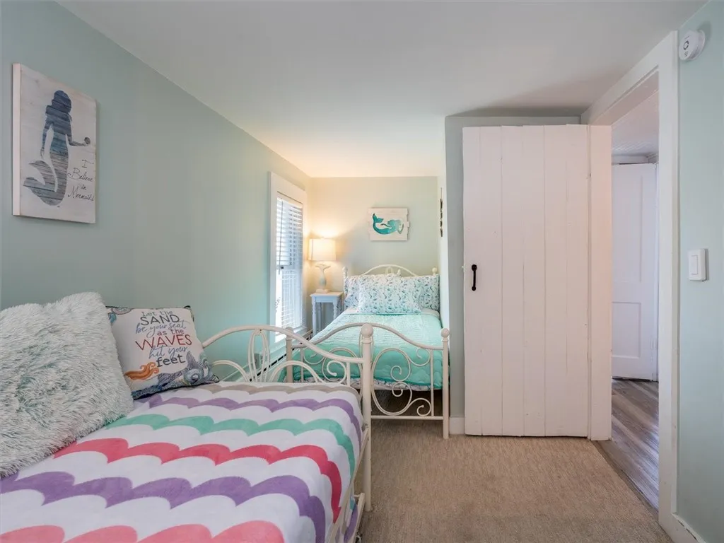 4847 Crazy Cove, Geneva Town, New York 14456, Geneva Town, New York 14456, 3 Bedrooms Bedrooms, 6 Rooms Rooms,1 BathroomBathrooms,Residential,Closed,4847 Crazy Cove, Geneva Town, New York 14456,0,R1629586