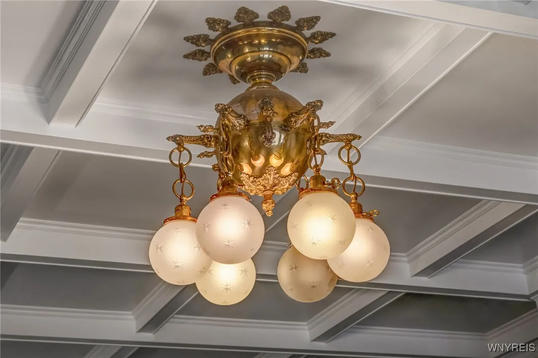 461 Linwood Avenue, Buffalo, New York 14209, Buffalo, New York 14209, 4 Bedrooms Bedrooms, 15 Rooms Rooms,4 BathroomsBathrooms,Residential,For Sale,461 Linwood Avenue, Buffalo, New York 14209,0,B1629784