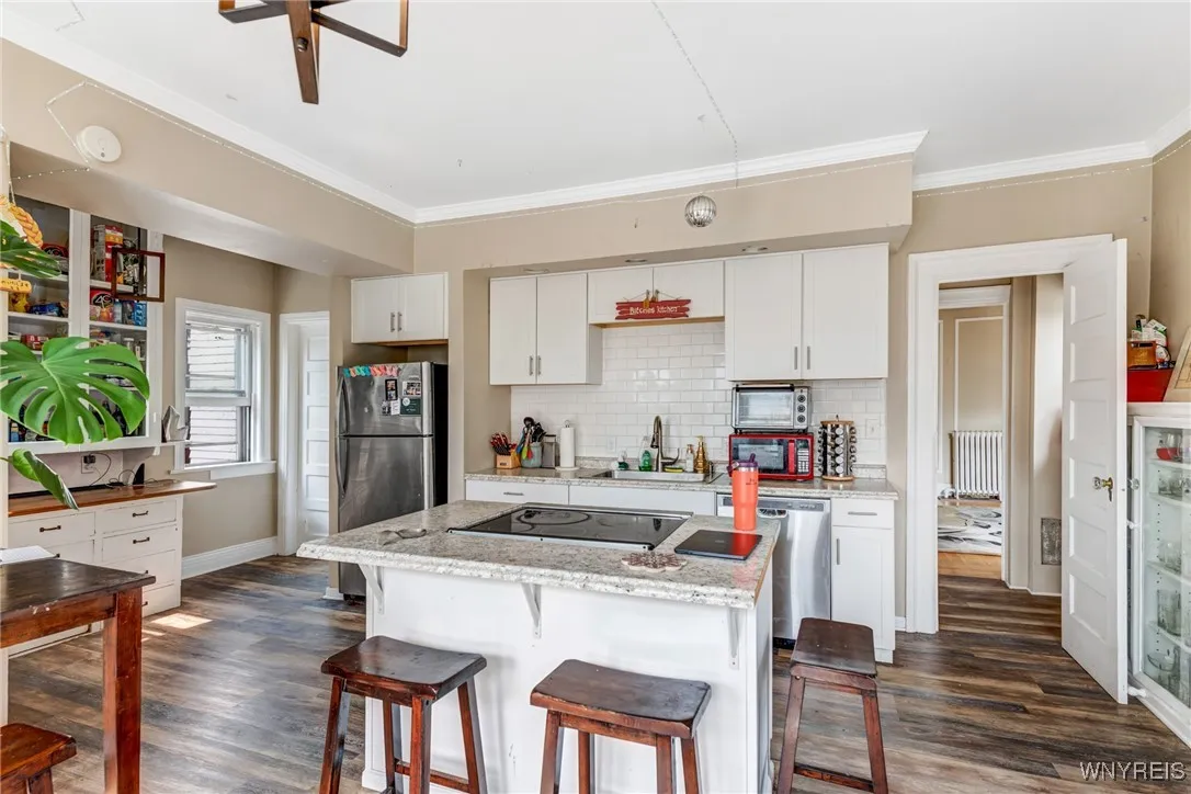 461 Linwood Avenue, Buffalo, New York 14209, Buffalo, New York 14209, 4 Bedrooms Bedrooms, 15 Rooms Rooms,4 BathroomsBathrooms,Residential,For Sale,461 Linwood Avenue, Buffalo, New York 14209,0,B1629784