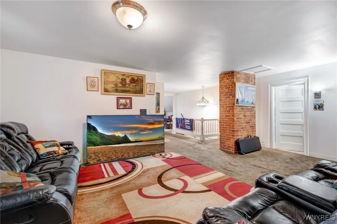 461 Linwood Avenue, Buffalo, New York 14209, Buffalo, New York 14209, 4 Bedrooms Bedrooms, 15 Rooms Rooms,4 BathroomsBathrooms,Residential,For Sale,461 Linwood Avenue, Buffalo, New York 14209,0,B1629784