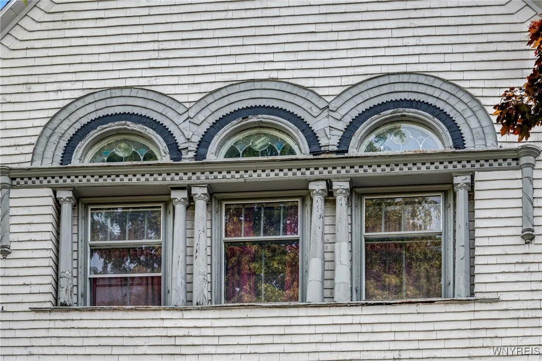 461 Linwood Avenue, Buffalo, New York 14209, Buffalo, New York 14209, 4 Bedrooms Bedrooms, 15 Rooms Rooms,4 BathroomsBathrooms,Residential,For Sale,461 Linwood Avenue, Buffalo, New York 14209,0,B1629784