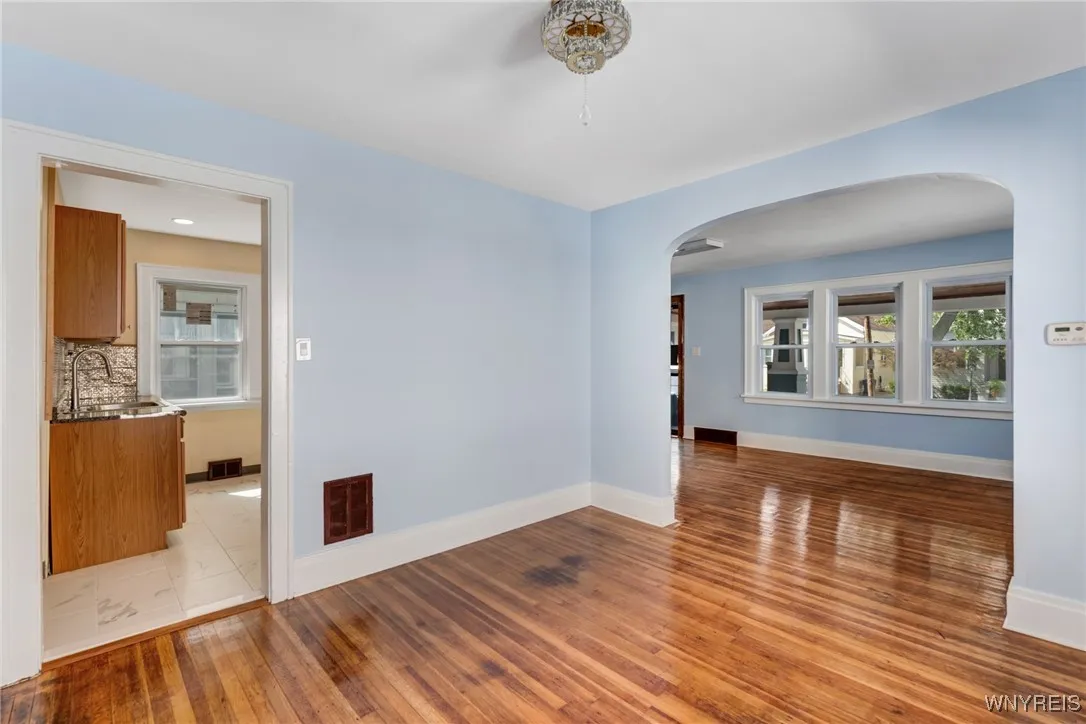 715 Lasalle Avenue, Buffalo, New York 14215, Buffalo, New York 14215, 4 Bedrooms Bedrooms, ,2 BathroomsBathrooms,Residential,Closed,715 Lasalle Avenue, Buffalo, New York 14215,0,B1629869